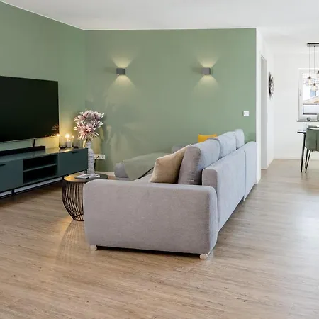 Fenjoy: Ferienapartment Mit Balkon / Zentral / Bbq Bernau am Chiemsee Buitenkant foto